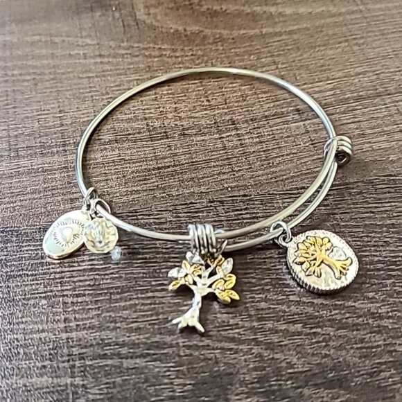 Footnotes‎ Silver Tone Bangle Bracelet with Tree of Life Charms - Picture 1 of 7